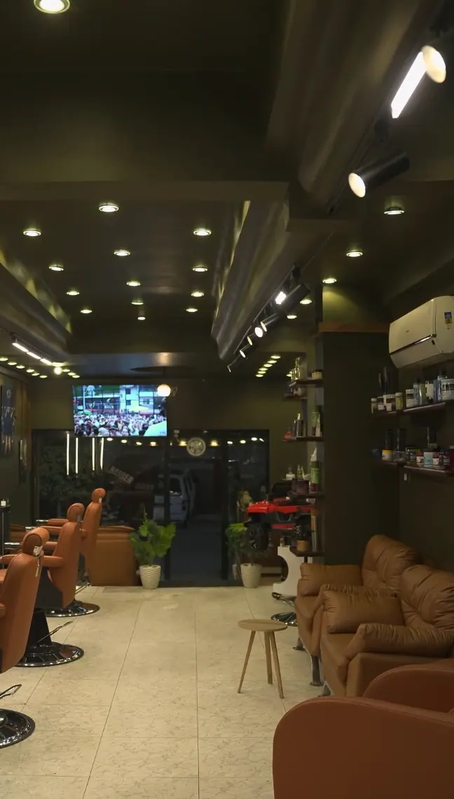 Alternate source reference of the salon interior and waiting area